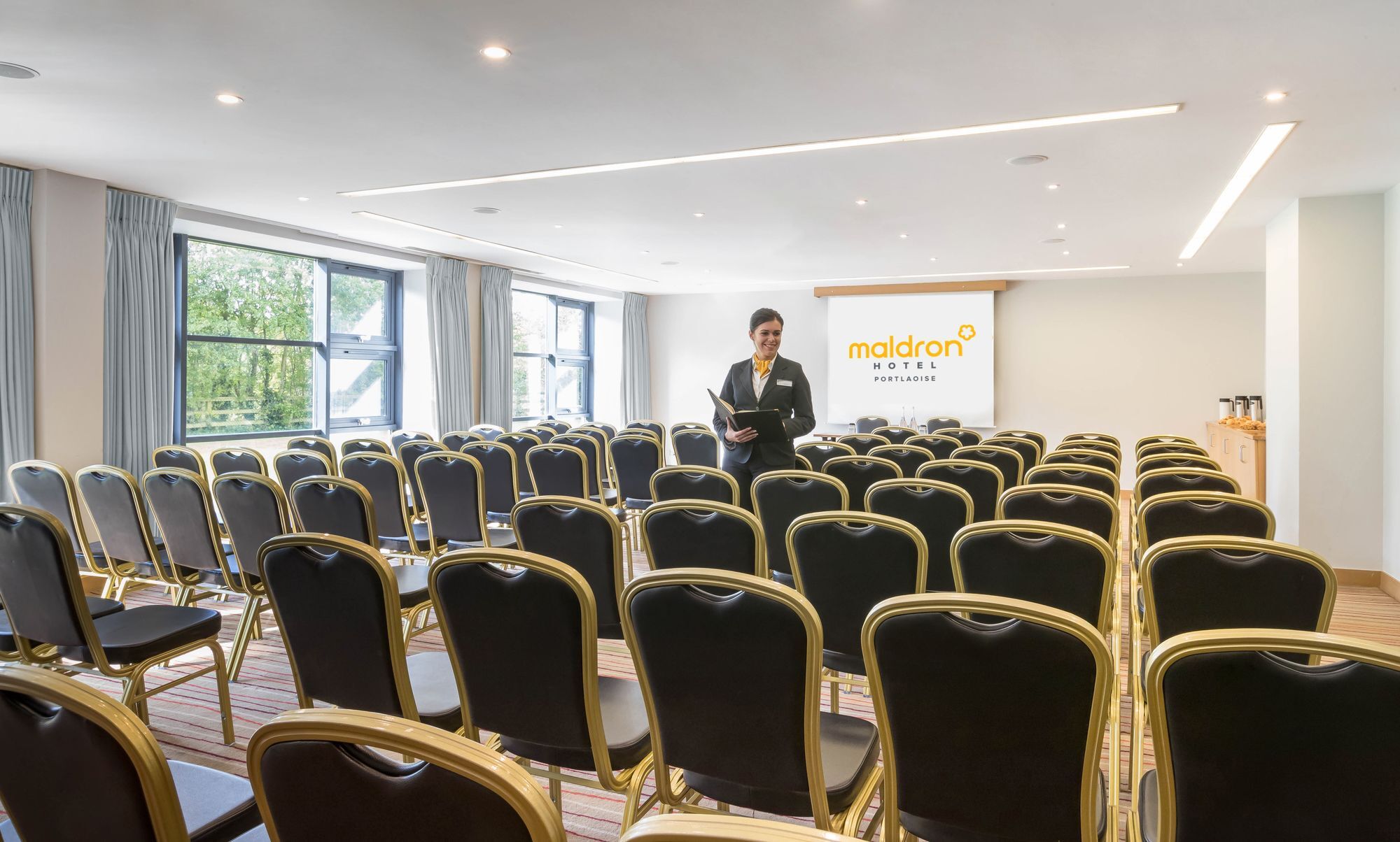 Maldron Hotel Portlaoise Extérieur photo